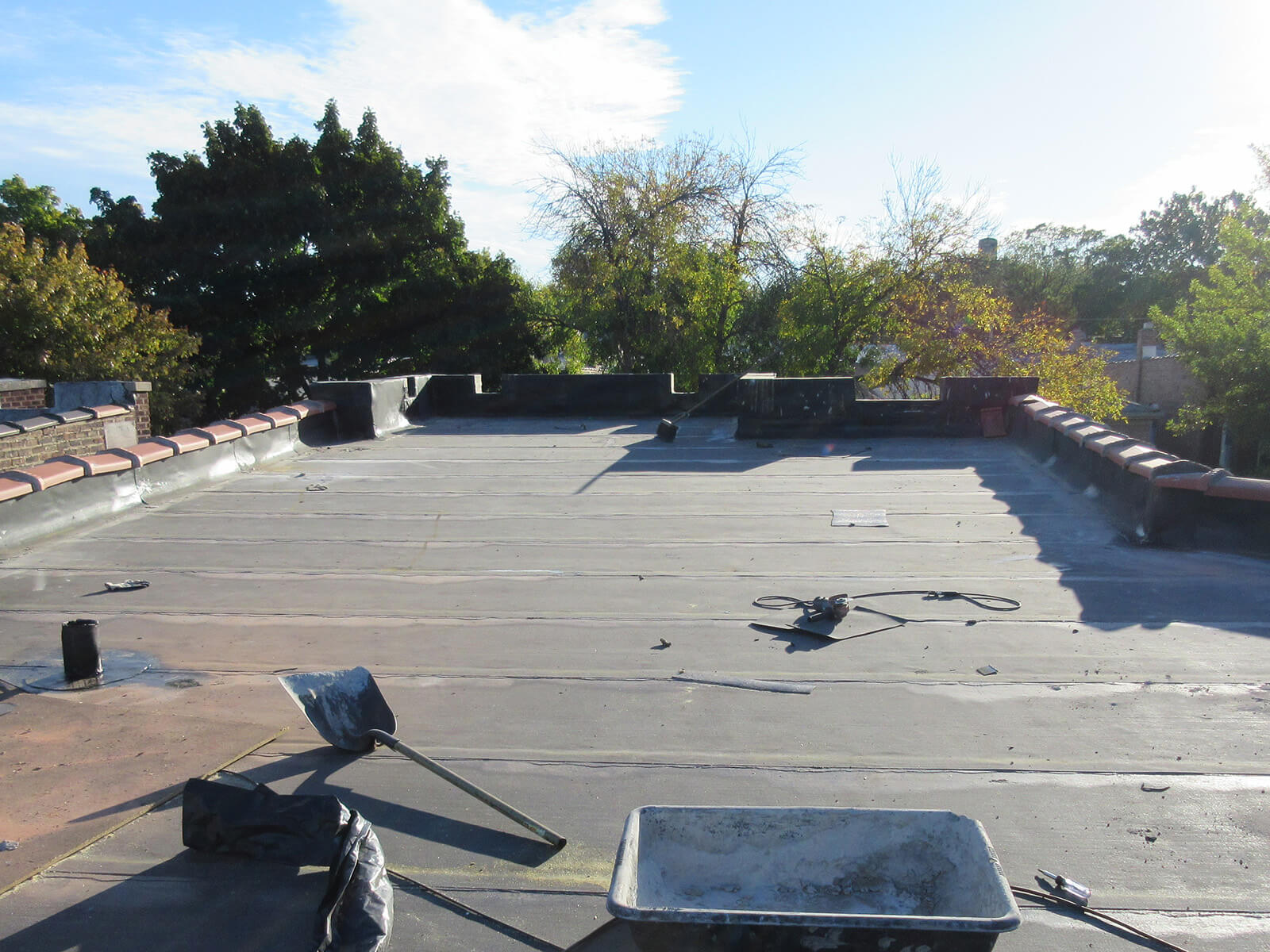 Before the Commercial Building's Roof Reconstruction